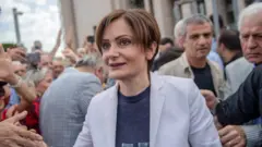 Džanan Kaftandžoglu na jednom od protesta