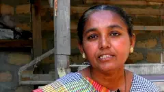 મહિલા