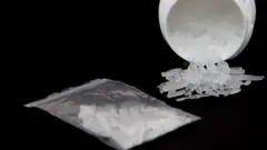 منشیات، میتھ