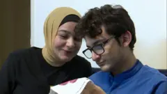 "رحلتي مع التوحد: هكذا واجهت المجتمع عبر وسائل التواصل الاجتماعي"