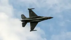 ф16