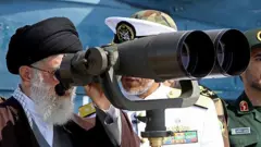 آیت الله خامنه‌ای