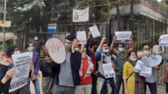 ঐশ্বরিয়া রেড্ডির সমর্থনে দিল্লিতে ছাত্র বিক্ষোভ