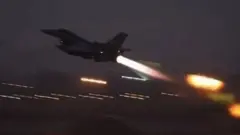 مقاتلال تركية تشن غارات على شمال سوريا والعراق