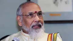 விக்னேஷ்வரன்