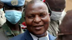 Umukuru wa Centrafrique Ange-Faustin Touadera