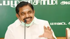 பழனிசாமி