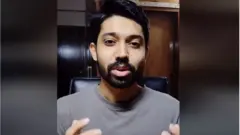 ফেসবুকে পোস্ট করা এক ভিডিও বার্তায় হত্যার হুমকির কথা জানান আয়মান সাদিক।