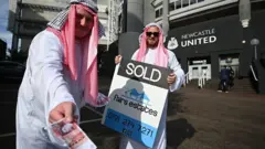 لماذا استحوذت السعودية على فريق إنجليزي خاسر؟