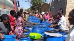 ኣብ ከተማ ውቕሮ ቅድሚ ሒደት ኣዋርሕ