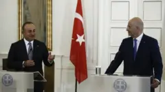 Dışişleri Bakanı Mevlüt Çavuşoğlu ve Yunanistan Dışişleri Bakanı Nikos Dendias