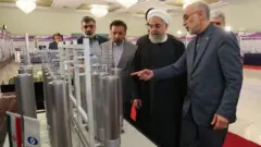 هشدار اروپا و آمریکا به ایران: ذخایر اورانیوم غنی شده را کاهش دهید