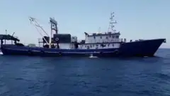 کشتی‌های ماهیگیری ایران در سواحل سومالی چه می‌کنند؟