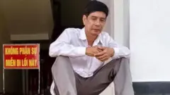 Ông Lương Hữu Phước trước sân tòa