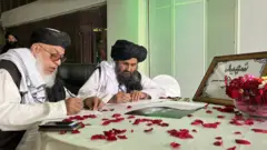 یادبود منصور
