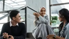 كيف يجعلك "الحنين إلى الماضي" تعمل بشكل أفضل؟