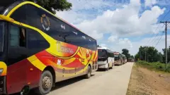 ရန်ကုန်-စစ်တွေ လမ်းအနီးမှာ တိုက်ပွဲ ပြင်းထန် တပ်မတော်က ရဟတ်ယာဉ် စစ်ကူတွေလာပစ်တယ်လို့ဆို