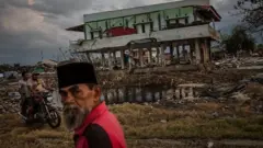 tsunami, palu