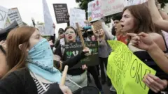 الذكرى الخمسين لـ منح المرأة الحق الدستوري في طلب الإجهاض في الولايات المتحدة