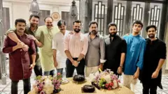 రాంచరణ్, వరుణ్ తేజ్, నాగబాబు, పవన్ కల్యాణ్, సాయిధరమ్ తేజ్, చిరంజీవి, అల్లు అర్జున్, అకీరా, వైష్ణవ్ తేజ్