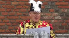 พิธีประกาศให้กษัตริย์ชาร์ลส์ที่ 3 เป็นกษัตริย์พระองค์ใหม่ต่อสาธารณชน