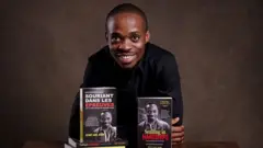 Efuet And Atem, fondateur de Word Like Home et auteur de l'ouvrage "Souriant dans les épreuves"