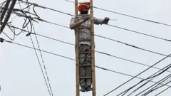 ਲਾਈਨਮੈਨ