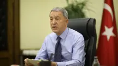 hulusi akar