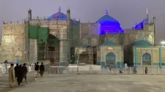 مزار حضرت علی