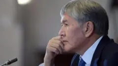 Кыргызстандын мурунку президенти Алмазбек Атамбаев