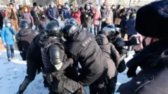 Акції і затримання в Росії