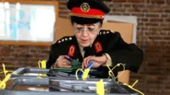 سهیلا صدیق