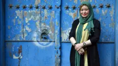 چیستا یثربی