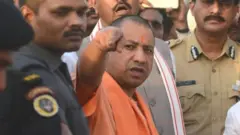 اتر پردیش کے وزیر اعلی یوگی آدتیہ ناتھ
