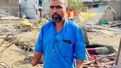 வாசிம் ரிஸ்வியின் இந்த புகைப்படம் சமூக வலைதளங்களில் வைரலாகி வருகிறது