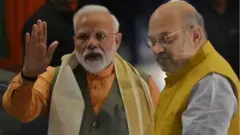 नरेंद्र मोदी