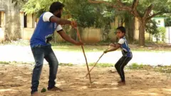 யாஷிகா
