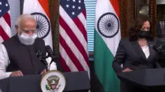 पीएम मोदी और कमला हैरिस