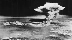 Ifoto igaragaza Hiroshima nyuma yo guterwaho igisasu kirimbuzi cya nikleyeri