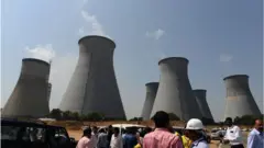ज़हरीला धुंआं