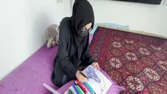 افغان مېرمنې