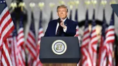 Trump menerima pencalonan dirinya sebagai capres.