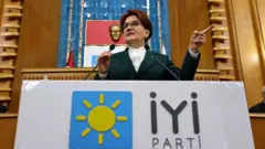 Akşener