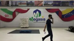 فروشگاه اتکا، وابسته به وزارت دفاع ایران، با نام مگاسیس در پایتخت ونزوئلا افتتاح شد