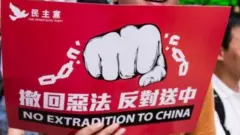 हाँगकाँग पुन्हा अस्वस्थ