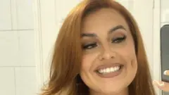 رنه می‌گوید بعد از دریافت تصاویر برهنه‌ای که بدون رضایت او برایش ارسال شد، احساس کرده مورد آزار قرار گرفته است
