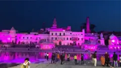 అయోధ్య నగరి రంగురంగుల్లో వెలుగుతోంది
