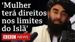 Em primeira coletiva após tomar o controle de Cabul, Zabihullah Mujahid diz que mulheres terão direitos concedidos "dentro dos limites do Islã" e que dará segurança a intérpretes