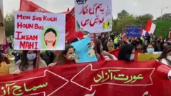 عورت مارچ پاکستان