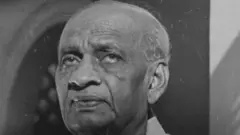 સરદાર વલ્લભભાઈ પટેલની તસવીર